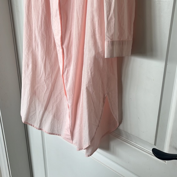 New H&M baby pink off the shoulder cotton shirt dress. Size 6 - Picture 4 of 4